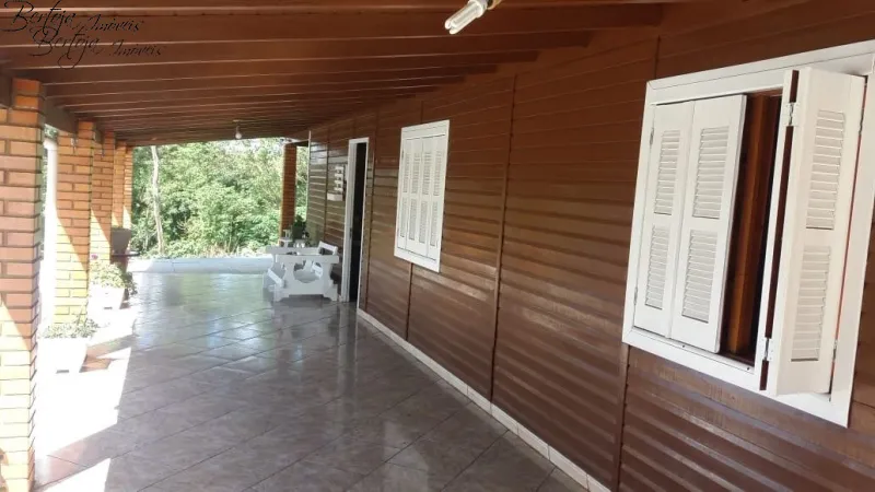 SÍTIO COM CASA E LICENÇA PARA CULTIVO DE MORANGOS: 10ª foto da galeria de imagens do imóvel