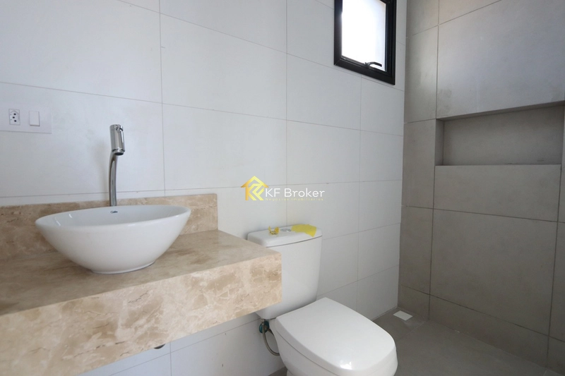 Sobrados/Triplex no Condomínio Monte Carlo – Tingui em Curitiba/PR: 17ª foto da galeria de imagens do imóvel