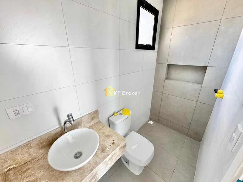 Sobrados/Triplex no Condomínio Monte Carlo – Tingui em Curitiba/PR: 18ª foto da galeria de imagens do imóvel