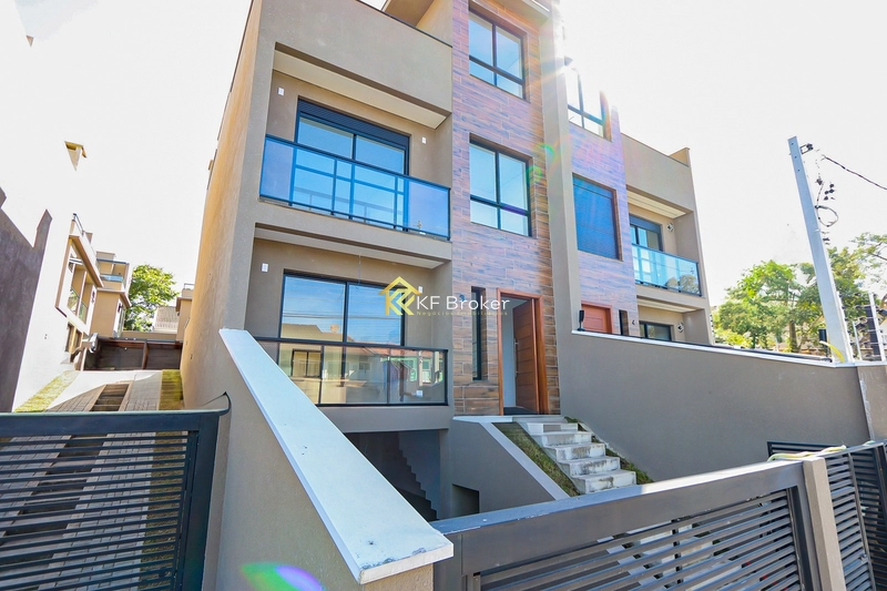 Sobrados/Triplex no Condomínio Monte Carlo – Tingui em Curitiba/PR: 3ª foto da galeria de imagens do imóvel