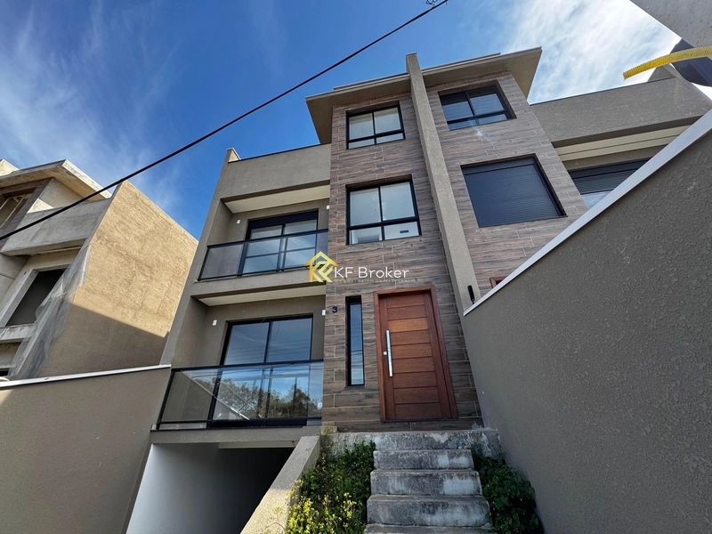 Sobrados/Triplex no Condomínio Monte Carlo – Tingui em Curitiba/PR