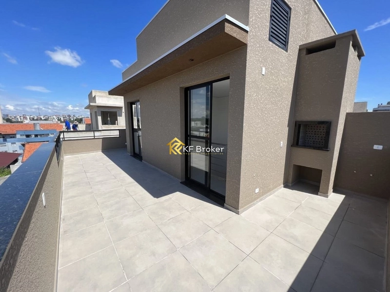 Sobrado/Triplex no Condomínio Monte Carlo – Tingui em Curitiba/PR: 32ª foto da galeria de imagens do imóvel