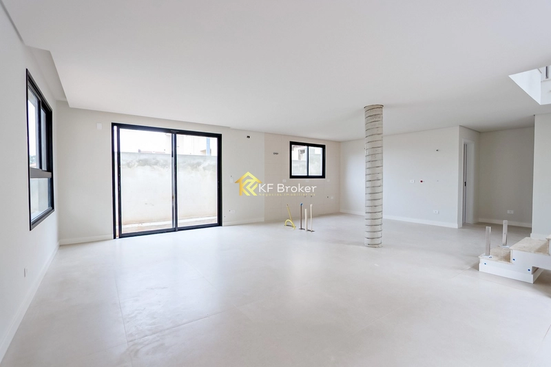 Sobrados de Alto Padrão em Condomínio à venda, Mercês - Curitiba/PR: 2ª foto da galeria de imagens do imóvel