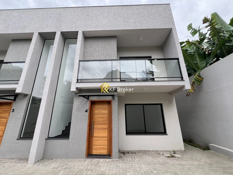 Sobrados à Venda em Condomínio - Tingui em Curitiba/PR.: 10ª foto da galeria de imagens do imóvel