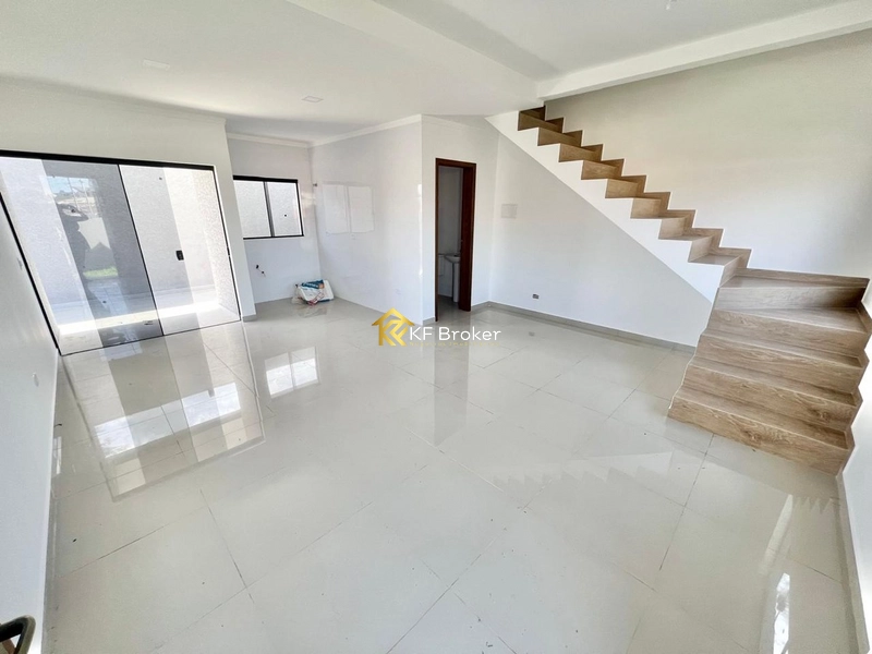 Sobrado de esquina à Venda, com 3 quartos - Jd. das Graças em Colombo: 7ª foto da galeria de imagens do imóvel