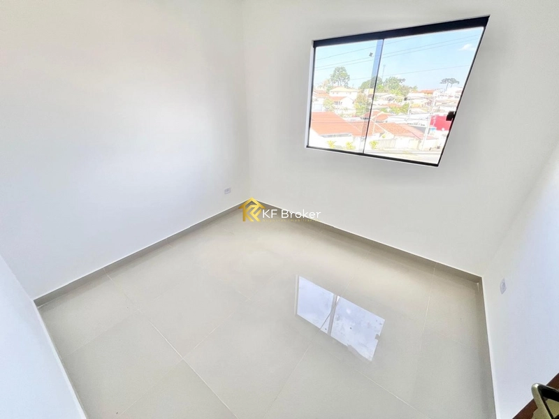 Sobrado de esquina à Venda, com 3 quartos - Jd. das Graças em Colombo: 6ª foto da galeria de imagens do imóvel