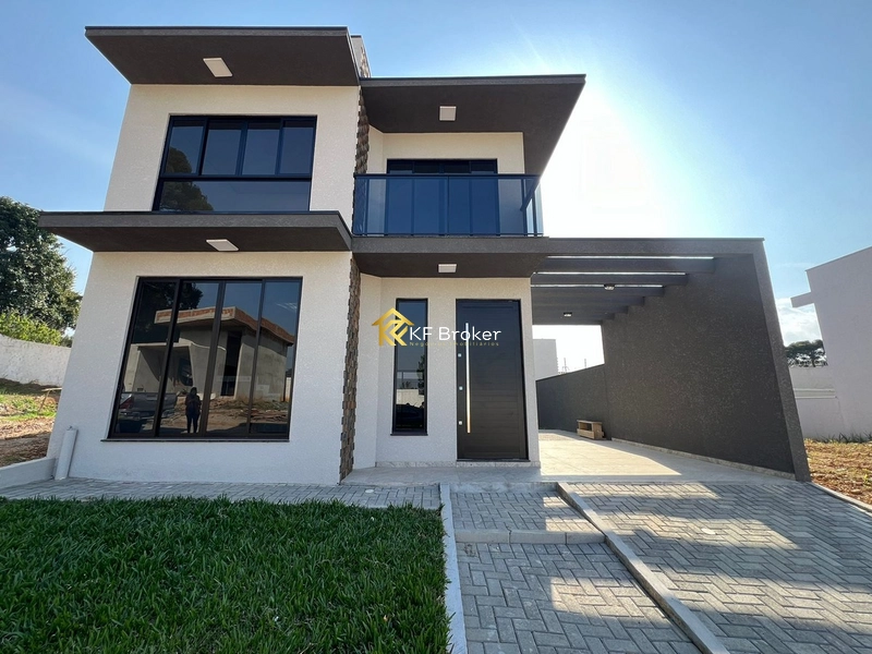 Sobrado 3 dormitórios sendo 1 suíte à venda no Guaraituba – Colombo/PR