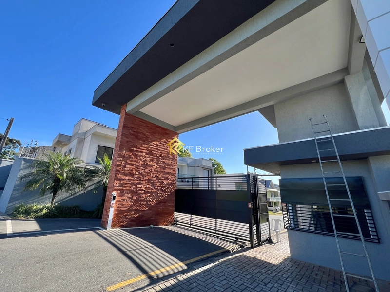 Sobrado em Condomínio á venda, com 03 quartos - Campo Pequeno/Colombo: 2ª foto da galeria de imagens do imóvel