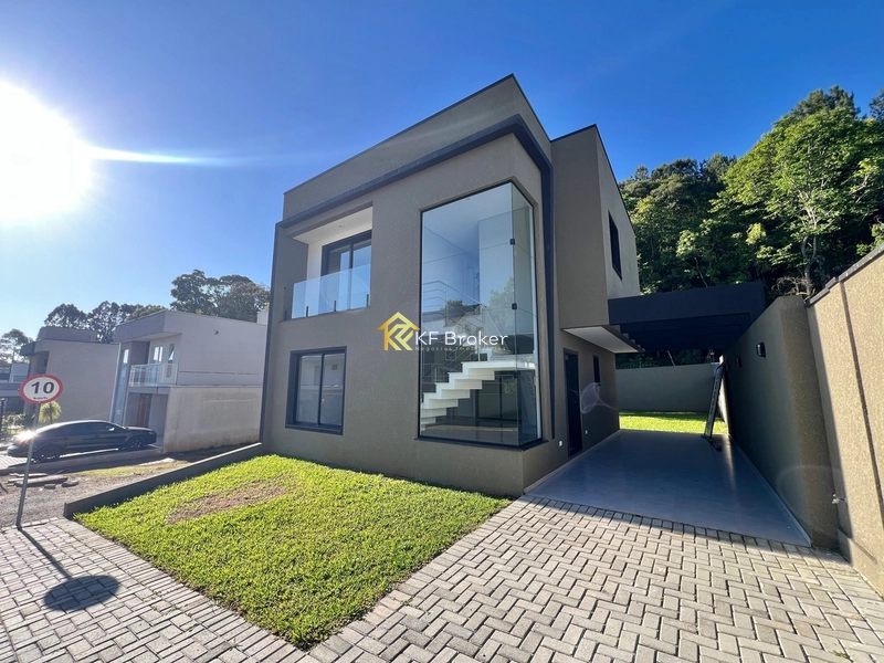 Sobrado em Condomínio á venda, com 03 quartos - Campo Pequeno/Colombo: 1ª foto da galeria de imagens do imóvel