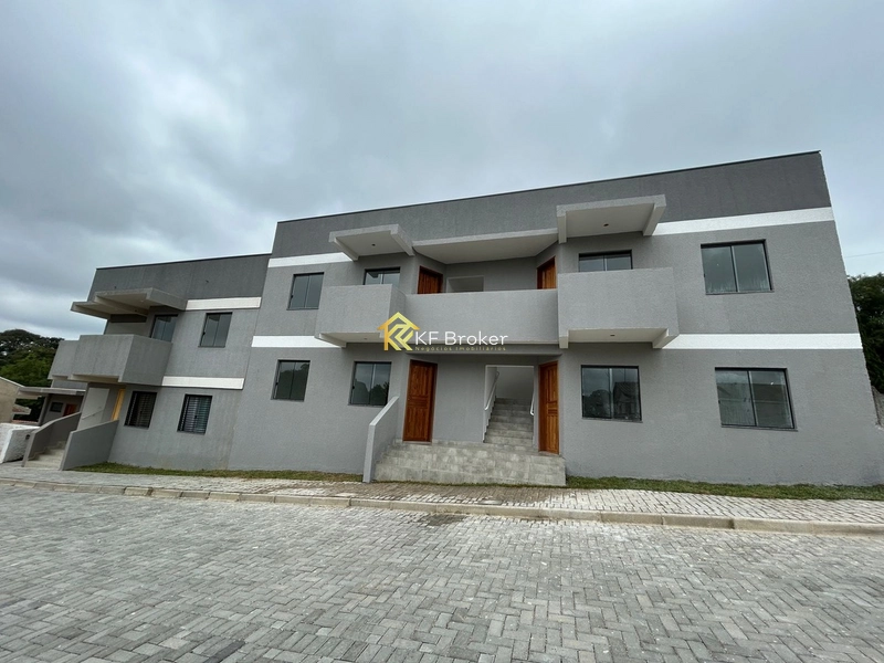 Casa Sobreposta à Venda, c/ 2 quartos - Parque Embu em Colombo