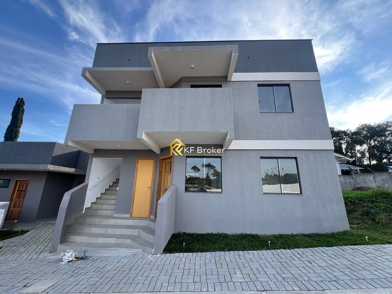 Casa Sobreposta c/ 2 quartos à Venda no Parque Embu - Colombo!: 3ª foto da galeria de imagens do imóvel