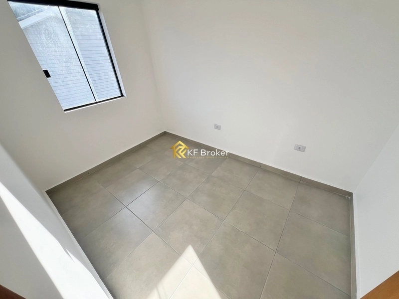 Casa Sobreposta c/ 2 quartos à Venda no Parque Embu - Colombo!: 9ª foto da galeria de imagens do imóvel