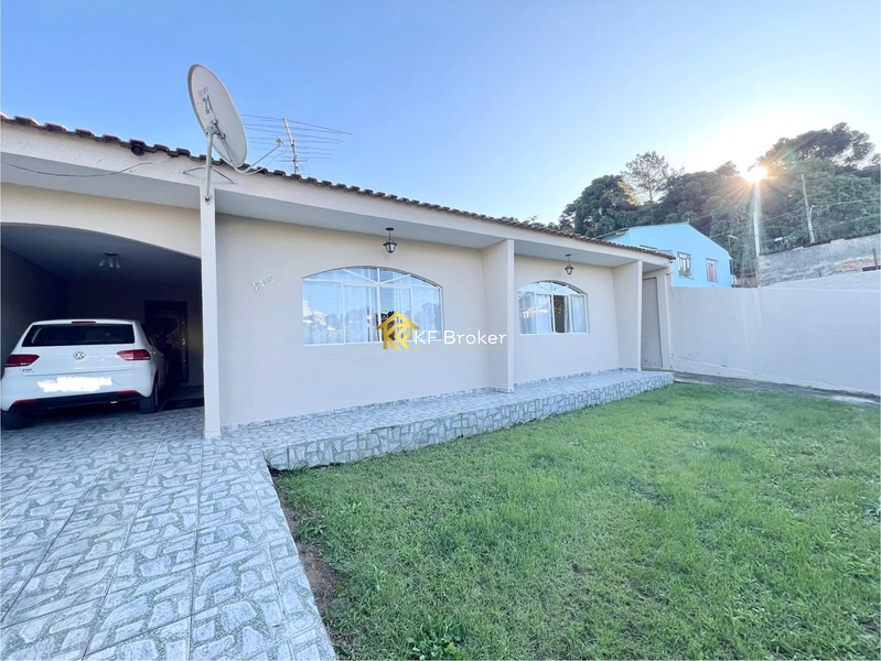 Casa à Venda, com 03 dormitórios - Fátima em Colombo/PR