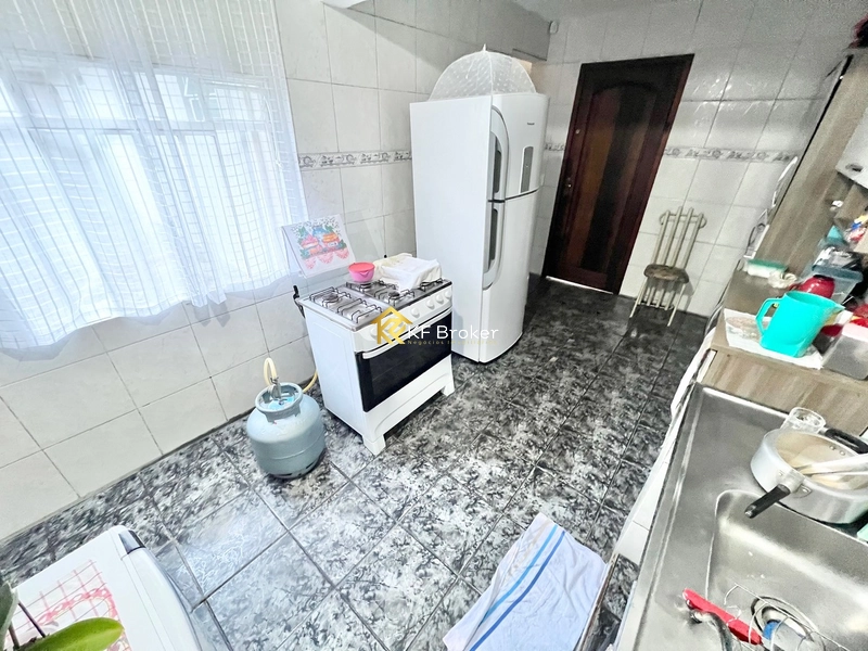 Casa à Venda, com 03 dormitórios - Fátima em Colombo/PR: 8ª foto da galeria de imagens do imóvel