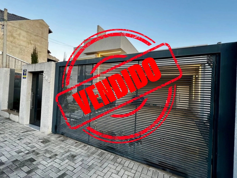 Casa à Venda, com 03 quartos - Palmital em Colombo/PR