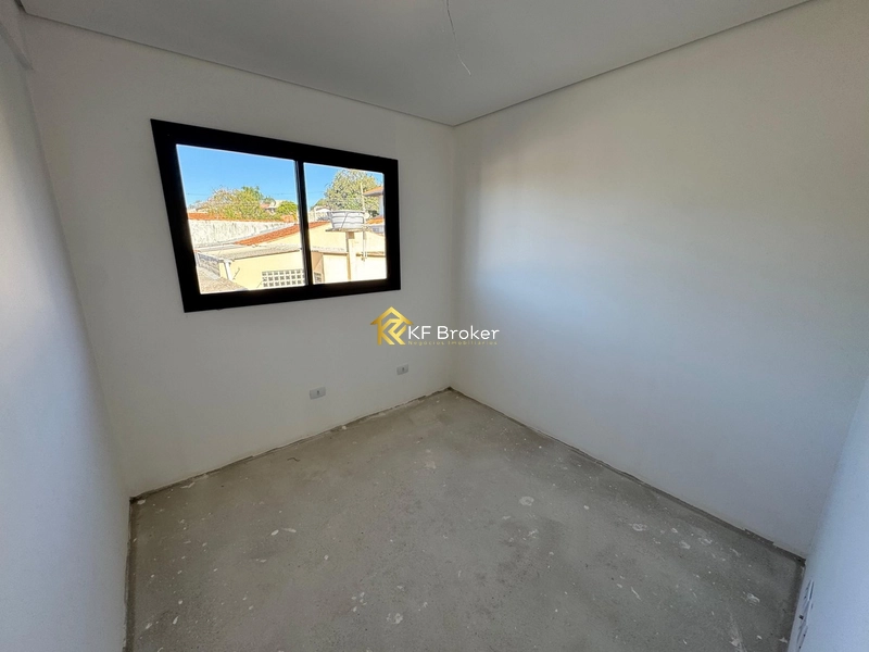 Sobrado à Venda - Santa Cândida em Curitiba/PR: 13ª foto da galeria de imagens do imóvel