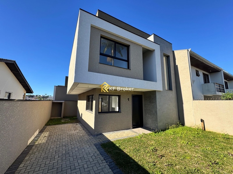 Sobrado à Venda - Santa Cândida em Curitiba/PR: 4ª foto da galeria de imagens do imóvel