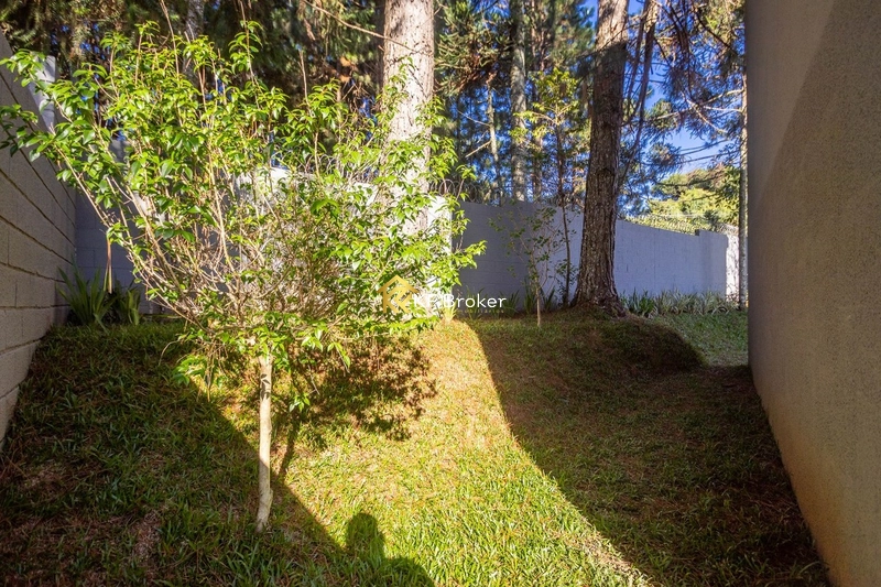 Triplex de Alto Padrão em Condomínio - Santa Cândida em Curitiba/PR: 35ª foto da galeria de imagens do imóvel