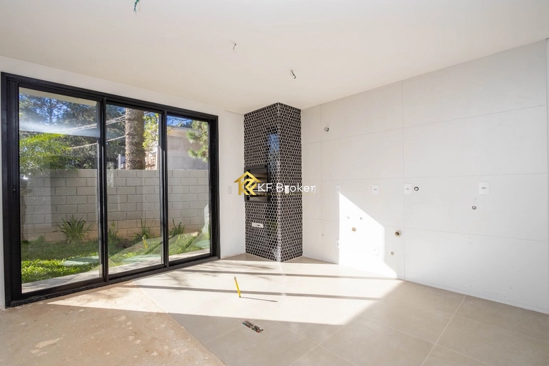 Triplex de Alto Padrão em Condomínio - Santa Cândida em Curitiba/PR: 20ª foto da galeria de imagens do imóvel