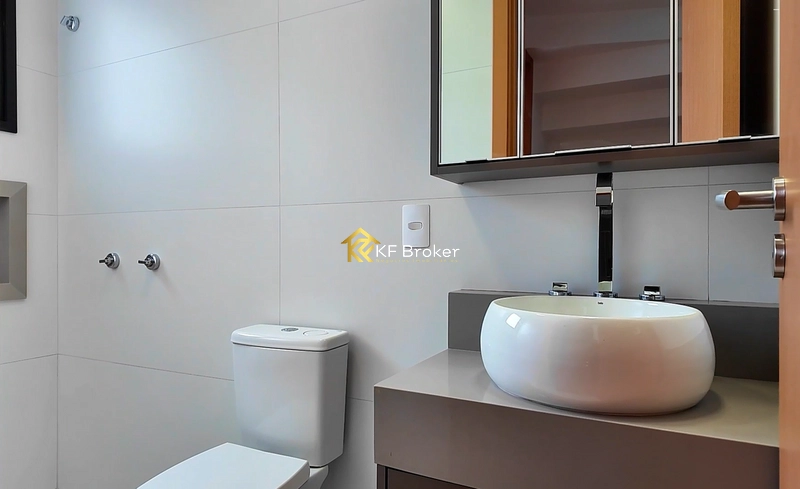 Triplex de Alto Padrão em Condomínio - Santa Cândida em Curitiba/PR: 11ª foto da galeria de imagens do imóvel