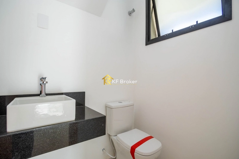 Triplex de Alto Padrão em Condomínio - Santa Cândida em Curitiba/PR: 30ª foto da galeria de imagens do imóvel