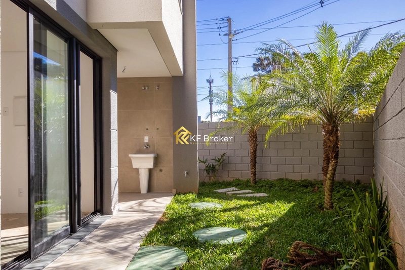 Triplex de Alto Padrão em Condomínio - Santa Cândida em Curitiba/PR: 33ª foto da galeria de imagens do imóvel