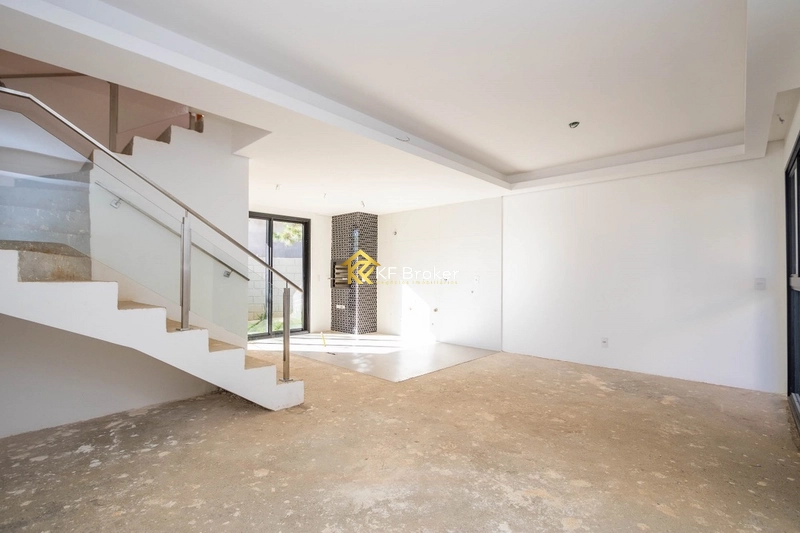 Triplex de Alto Padrão em Condomínio - Santa Cândida em Curitiba/PR: 18ª foto da galeria de imagens do imóvel