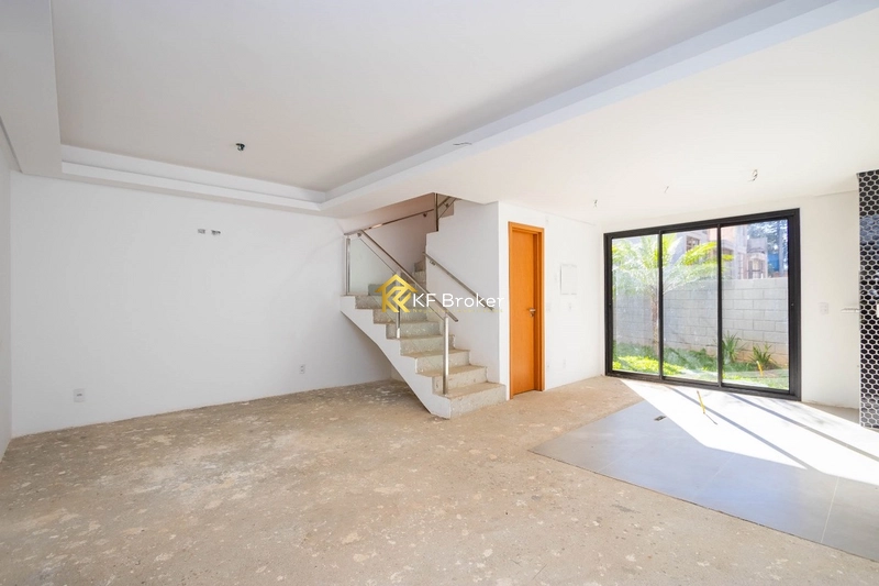 Triplex de Alto Padrão em Condomínio - Santa Cândida em Curitiba/PR: 22ª foto da galeria de imagens do imóvel