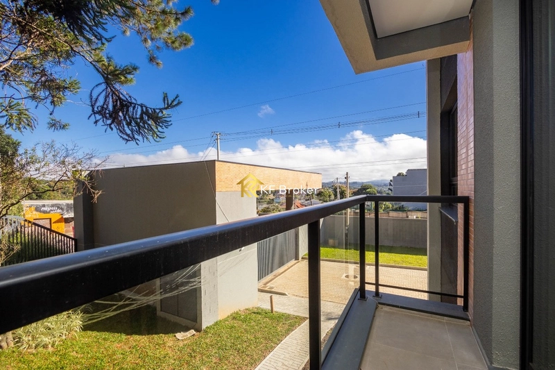 Triplex de Alto Padrão em Condomínio - Santa Cândida em Curitiba/PR: 16ª foto da galeria de imagens do imóvel