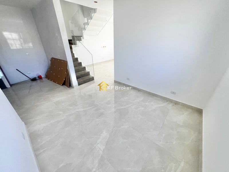 Sobrado à Venda, com 03 quartos - Roça Grande em Colombo/PR: 15ª foto da galeria de imagens do imóvel