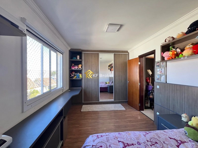 Sobrado Triplex em Condomínio à Venda – Bairro Alto em Curitiba/PR: 8ª foto da galeria de imagens do imóvel