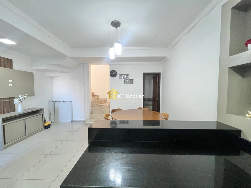 Sobrado Triplex em Condomínio à Venda – Bairro Alto em Curitiba/PR: 26ª foto da galeria de imagens do imóvel