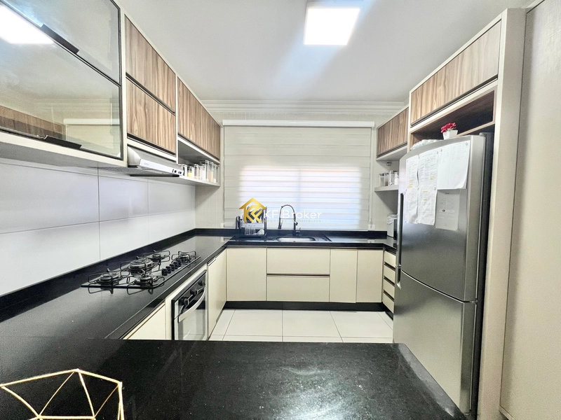 Sobrado Triplex em Condomínio à Venda – Bairro Alto em Curitiba/PR: 18ª foto da galeria de imagens do imóvel