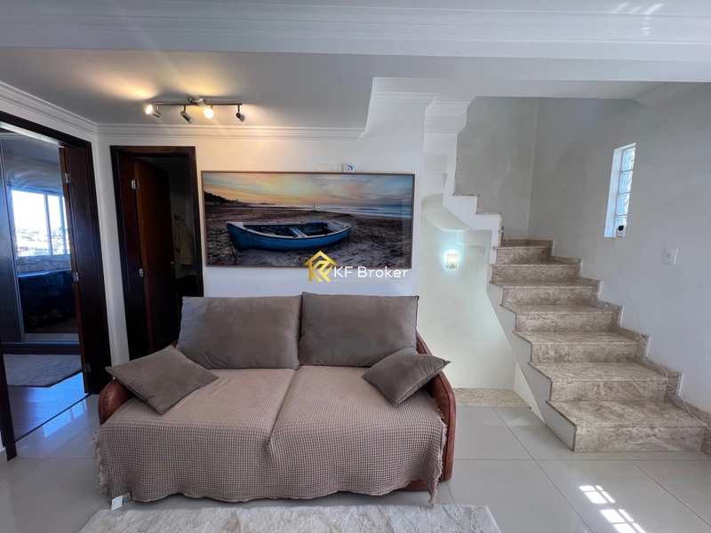 Sobrado Triplex em Condomínio à Venda – Bairro Alto em Curitiba/PR: 7ª foto da galeria de imagens do imóvel