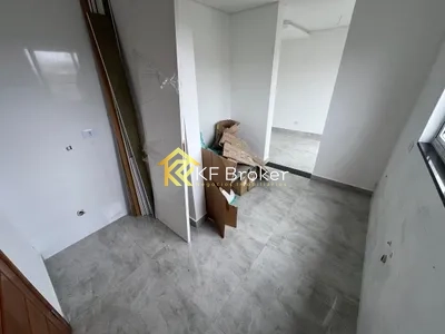 Sobrado à Venda, com 03 quartos sendo 1 suíte - Maracanã em Colombo/PR: 9ª foto da galeria de imagens do imóvel