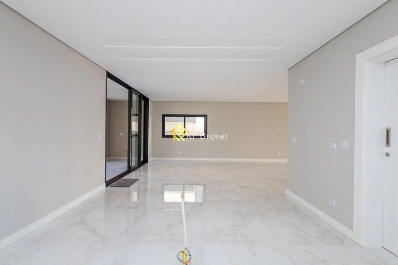 Sobrado de Alto Padrão à Venda, com 04 Suítes – Campo Pequeno/Colombo: 15ª foto da galeria de imagens do imóvel