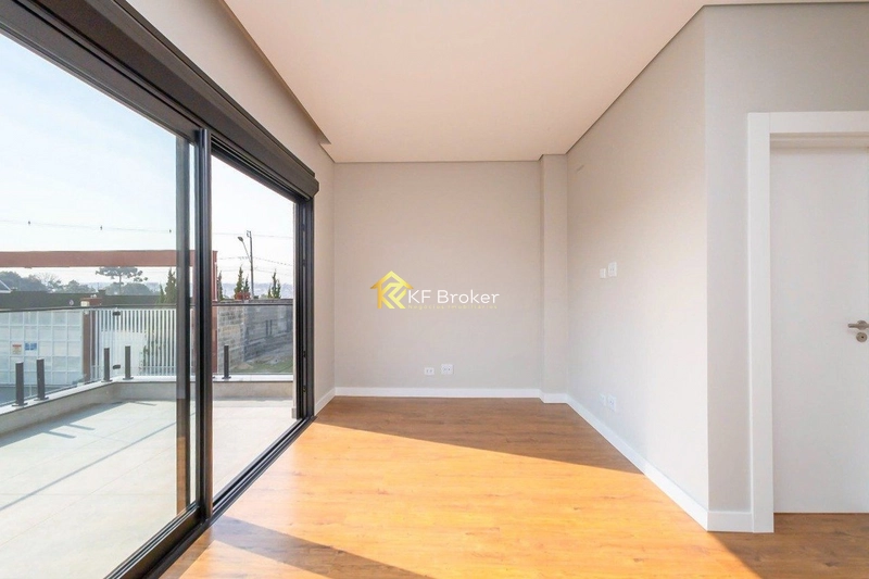 Sobrado de Alto Padrão à Venda, com 04 Suítes – Campo Pequeno/Colombo: 21ª foto da galeria de imagens do imóvel