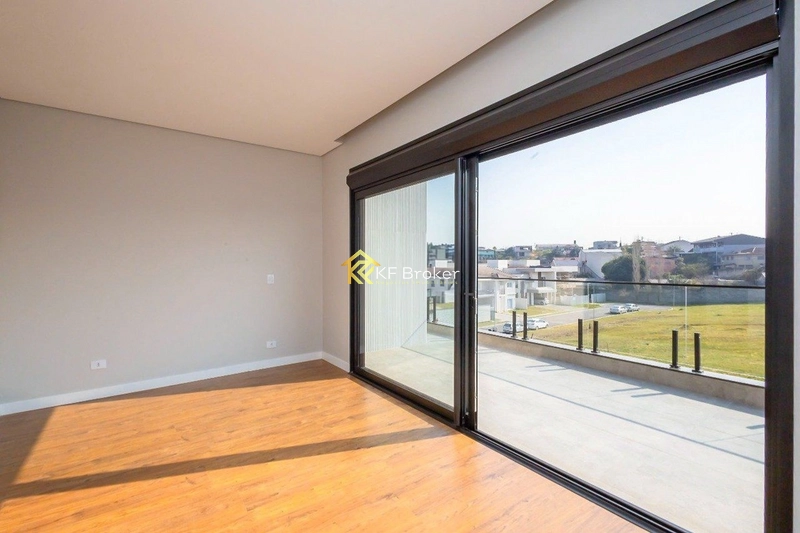 Sobrado de Alto Padrão à Venda, com 04 Suítes – Campo Pequeno/Colombo: 22ª foto da galeria de imagens do imóvel