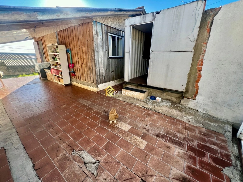 Terreno com Casa de Madeira e Contêiner Comercial – Campo Pequeno: 5ª foto da galeria de imagens do imóvel