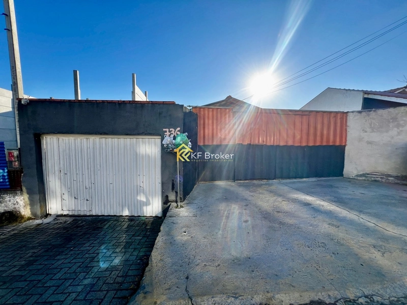 Terreno com Casa de Madeira e Contêiner Comercial – Campo Pequeno: 3ª foto da galeria de imagens do imóvel