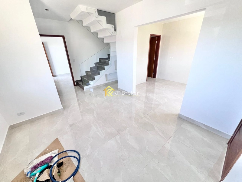 Sobrado de Esquina à Venda, com 03 quartos - Roça Grande em Colombo/PR: 10ª foto da galeria de imagens do imóvel