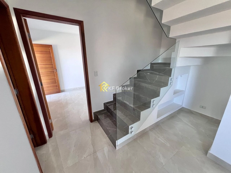 Sobrado de Esquina à Venda, com 03 quartos - Roça Grande em Colombo/PR: 17ª foto da galeria de imagens do imóvel