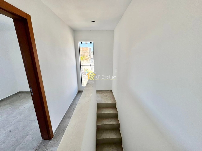 Sobrado de Esquina à Venda, com 03 quartos - Guaraituba em Colombo/PR: 8ª foto da galeria de imagens do imóvel