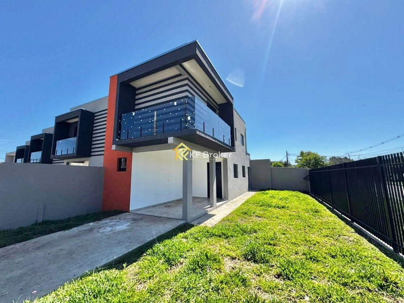 Sobrado de Esquina à Venda, com 03 quartos - Guaraituba em Colombo/PR: 2ª foto da galeria de imagens do imóvel