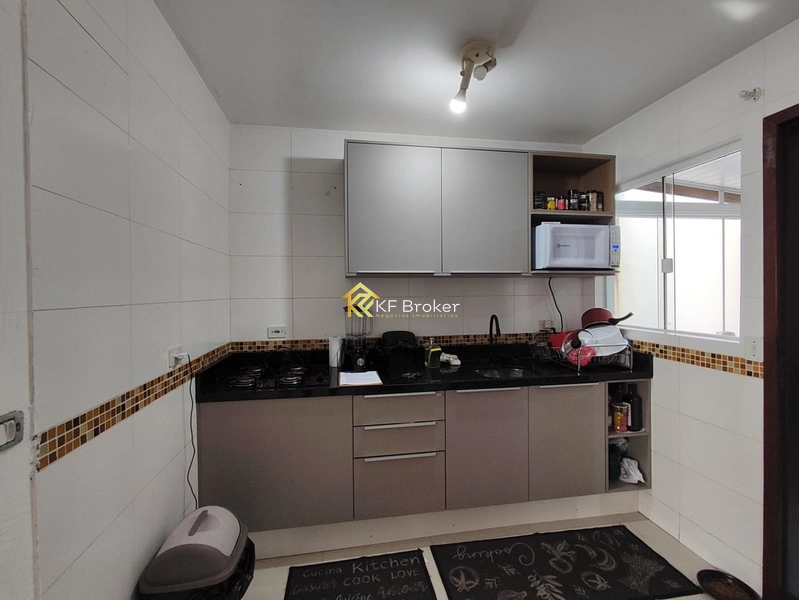 Triplex à Venda com 03 quartos, com 01 suíte - Cajuru em Curitiba/PR: 8ª foto da galeria de imagens do imóvel