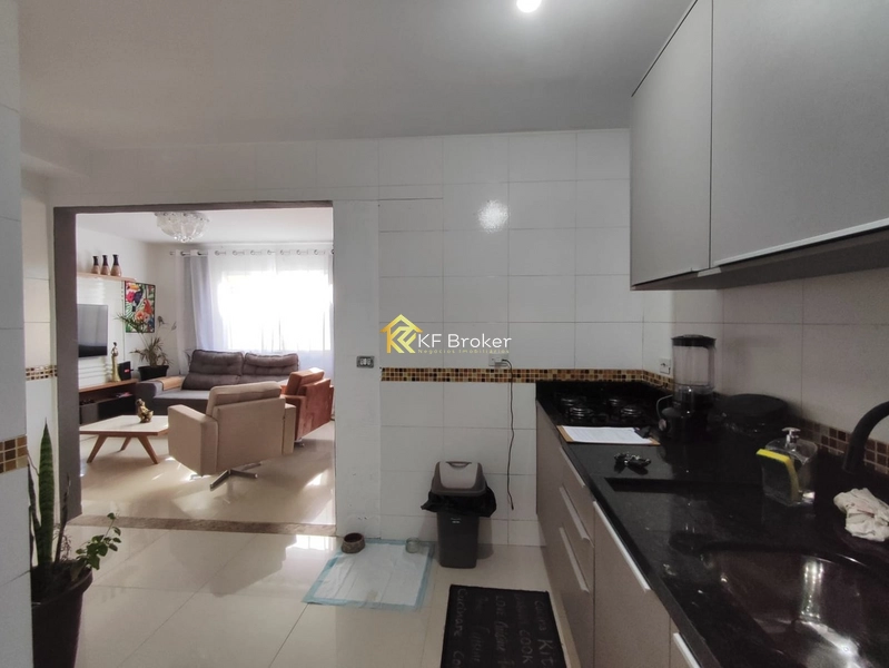 Triplex à Venda com 03 quartos, com 01 suíte - Cajuru em Curitiba/PR: 9ª foto da galeria de imagens do imóvel