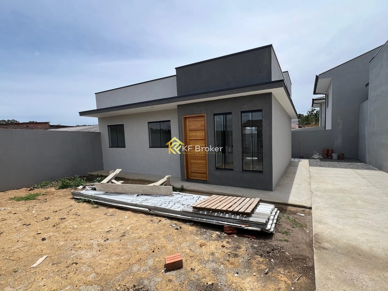 Casa à Venda, com 03 quartos - São Dimas em Colombo/PR: 2ª foto da galeria de imagens do imóvel