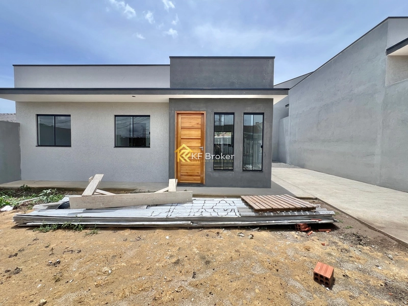 Casa à Venda, com 03 quartos - São Dimas em Colombo/PR