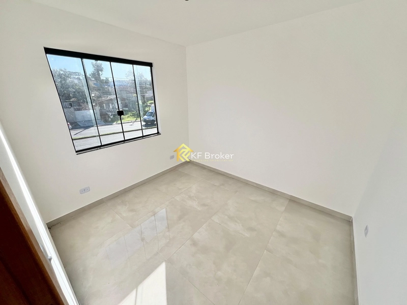 Sobrado à Venda, com 3 quartos - Guarani em Colombo/PR: 8ª foto da galeria de imagens do imóvel