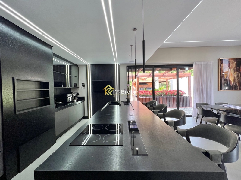 Casa de Alto Padrão à Venda - Quatro Barras/PR: 43ª foto da galeria de imagens do imóvel